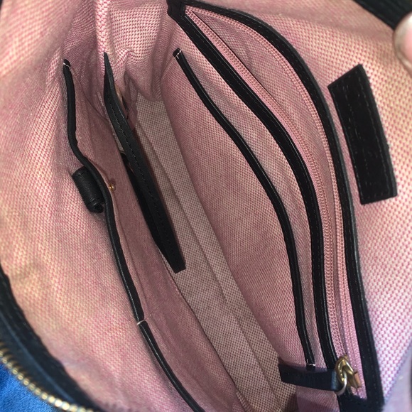 Dooney and Bourke Handbag - Picture 2 of 3